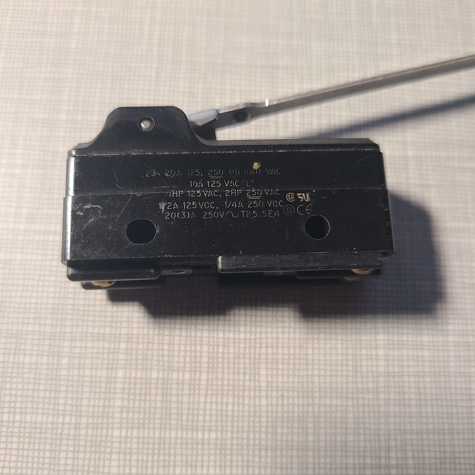 BA-2RV Basic Snap Action Switches - Lot of 19 - Various lever arms - Image 4 of 4