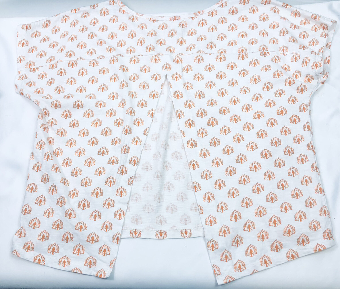 Sundance Women’s Top Tree Pattern Split Back Shor… - image 5