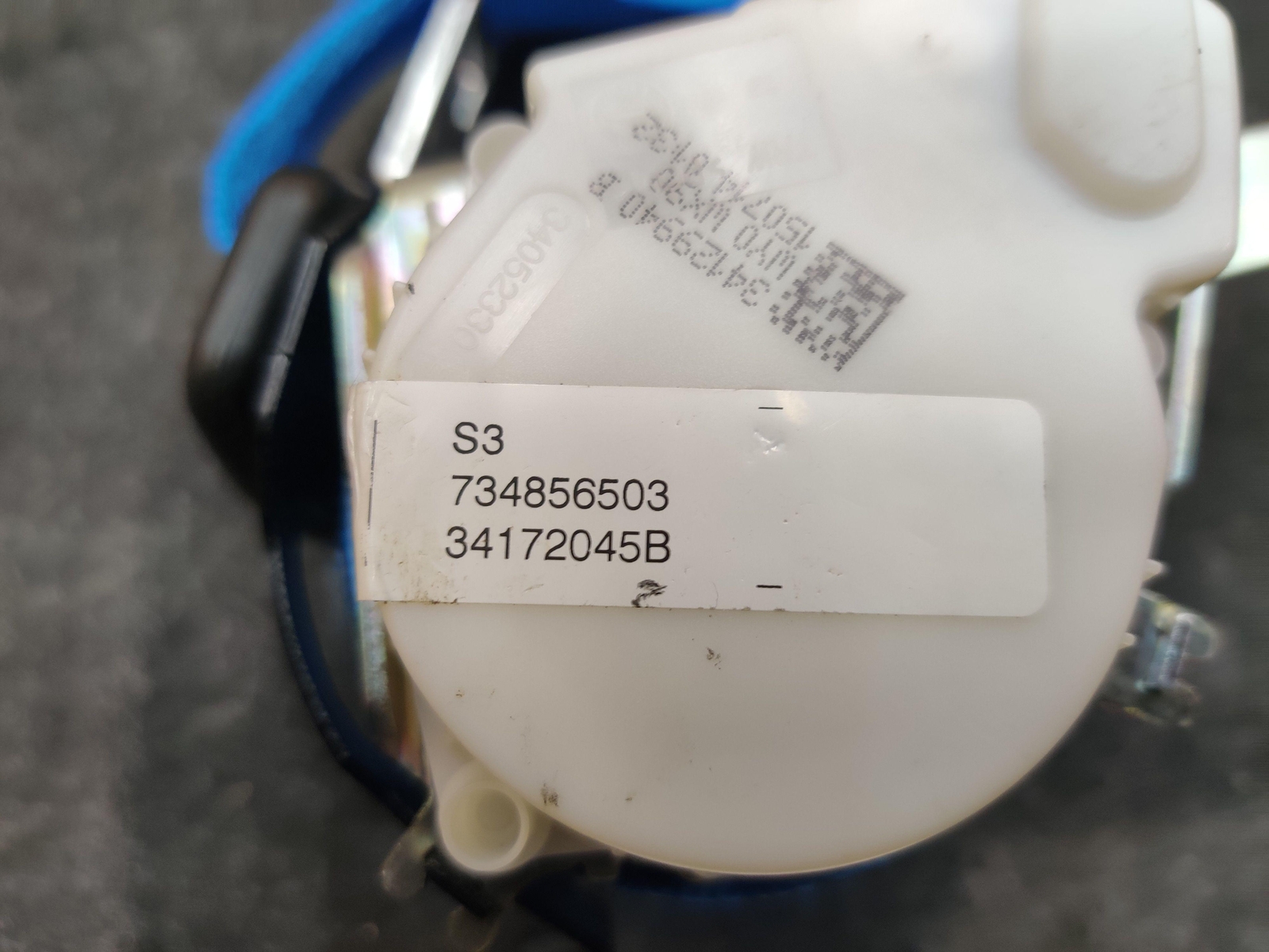Rear Left or Right Seat Belt Retractor Blue S4FGA 72117348565 OEM BMW i8 2014-19