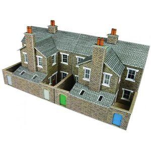 Featured image of post Metcalfe Low Relief Buildings : Low relief cinema &amp; shops card kit oo scale.