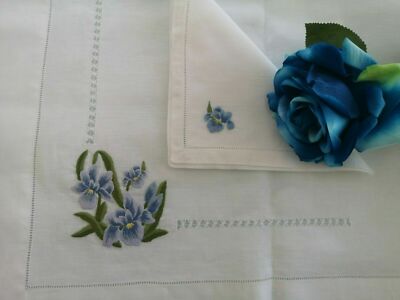 Elegante Tischdecke x12 Bellavia Stickerei aus reinem Leinen mit Stickerei Vollstich Hand