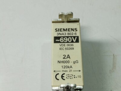 Siemens 3NA3 802-6 Fuse Vde 0636 Iec 60269 690V 2A NH000-gG 120Ka