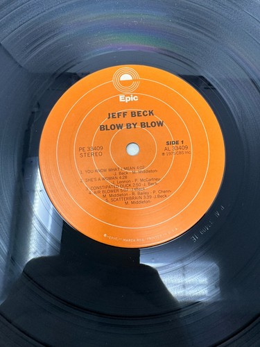 Epic PE 33409 Jeff Beck, Blow By Blow LP VG+ - Picture 7 of 7