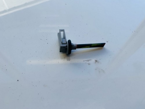 4b0820539 Temperaturfühler Temperatur Fühler  (Innenraumtempera DE1323615-94