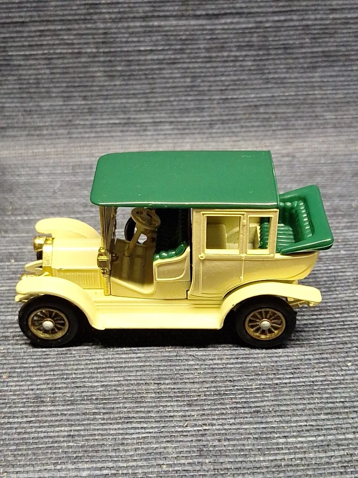 Lesney Matchbox Models of Yesteryear Y-3 1910 Benz Limousine IN Orginal BOX  - Image 3 of 4