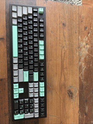 Keychron K10 Pro  100%  mechanische Tastatur ISO-De Layout RED RGB macOS Win