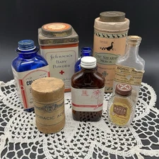 Lot Of 8 VTG Medicine Bottles Johnson's Powder Tins Boracic Acid Bottle Bayer