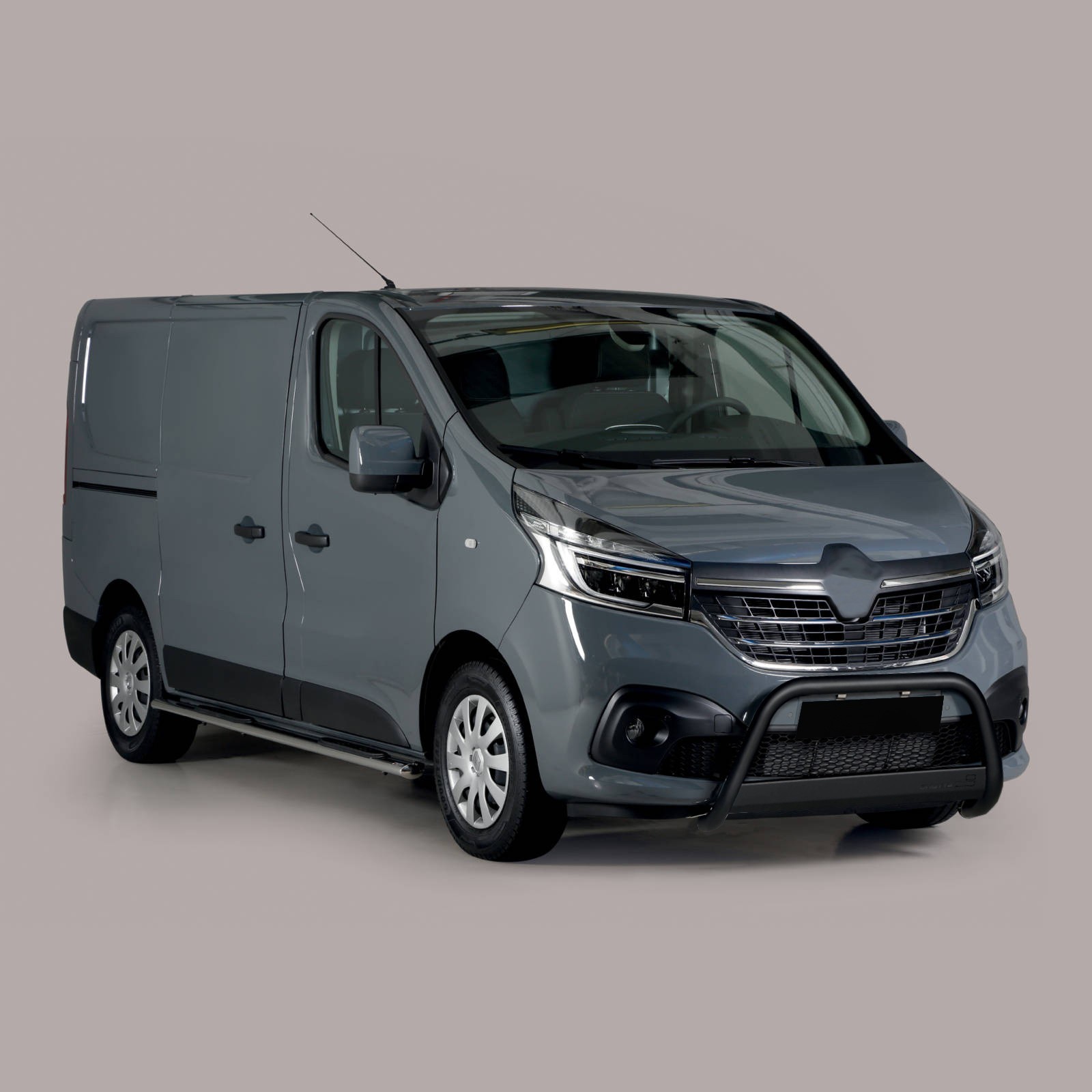 Pare-buffle Trafic 2014 : Protection antichoc pour utilitaire