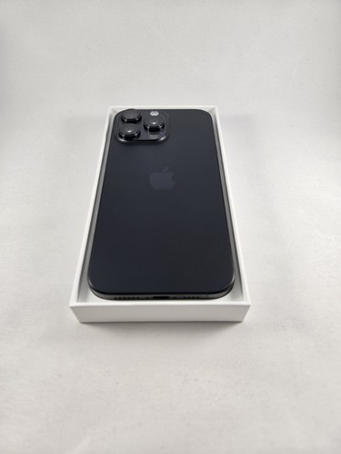 iPhone 16 Pro Max 256gb Black Titanium Unlocked - Photo 4 sur 10