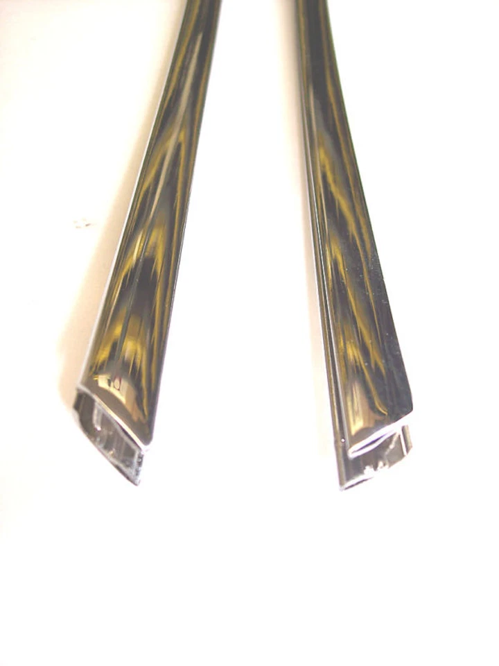 Pontiac LeMans 1968-1972, Tempest, GTO cromo cuarto trasero ventana sello retenedores Foto 4 de 4