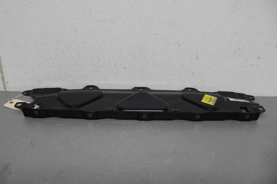 2019 2022 BMW X5 FRONT UPPER RADIATOR SUPPOR Foto 4 de 4