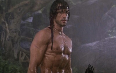 FILM FOTO NR. 19 - RAMBO 2 - DER AUFTRAG (1985) - HOCHGLANZ - 15 x 10 CM - NEU