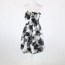White black floral print 100% silk WHITE HOUSE BLACK MARKET tea dress 0