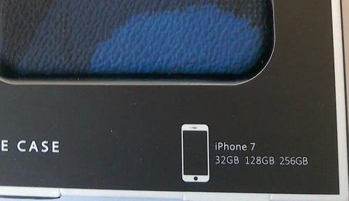 Michael Kors Blue Camo Logo Wraparound Case For iPhone 7 BNIB - Picture 3 of 3