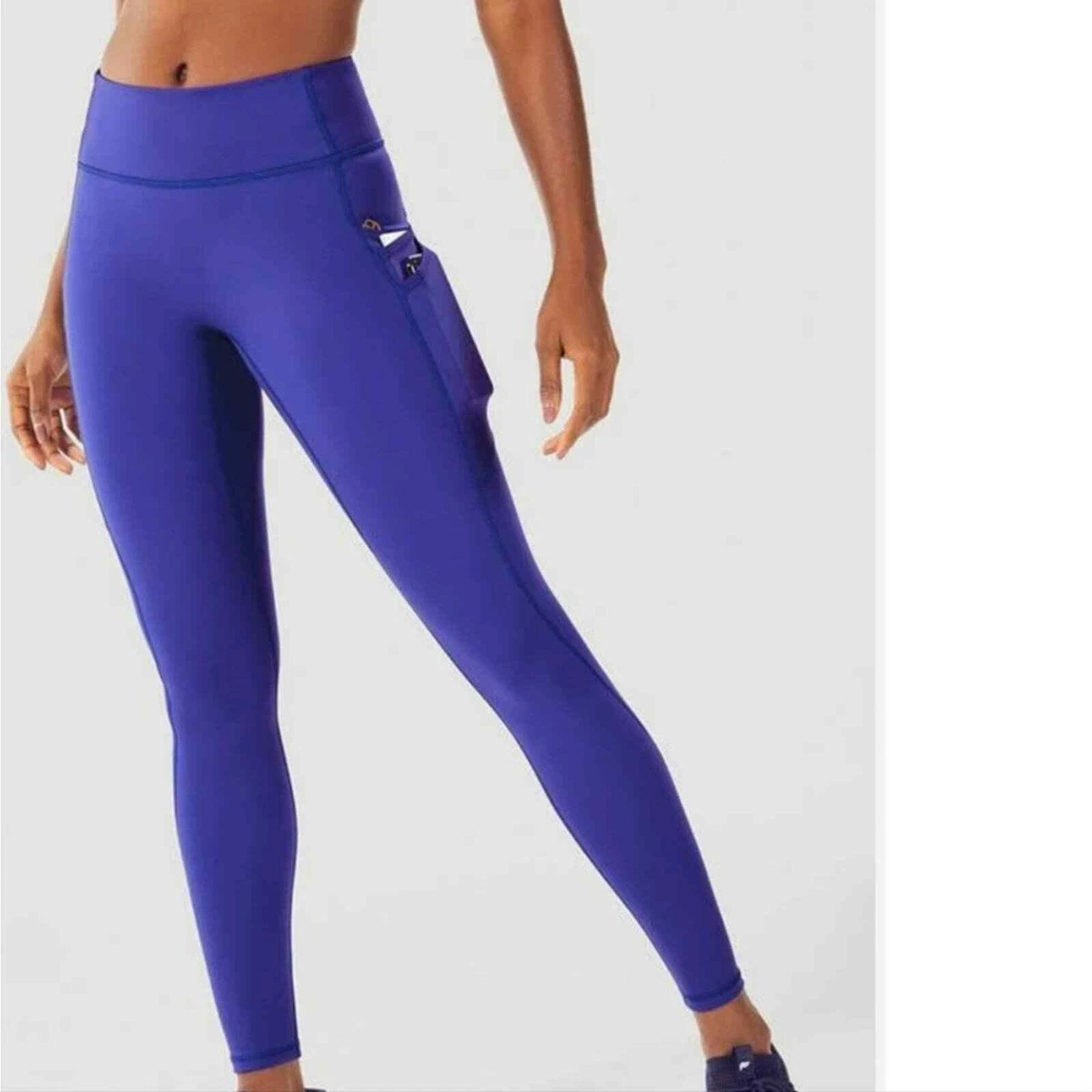 Leggings with hot sale pockets fabletics
