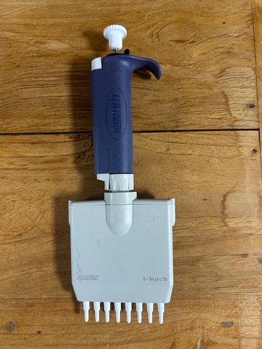 Rainin Pipet-Lite L20 2-20 uL LTS L-20 8-Channel Adjustable Multi Pipette +WRNTY - Picture 4 of 5