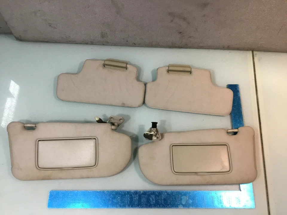 06-10 Infiniti M35 Iluminado Izquierdo y Derecho Parasol y Parasol Juego de 4 E Foto 3 de 4