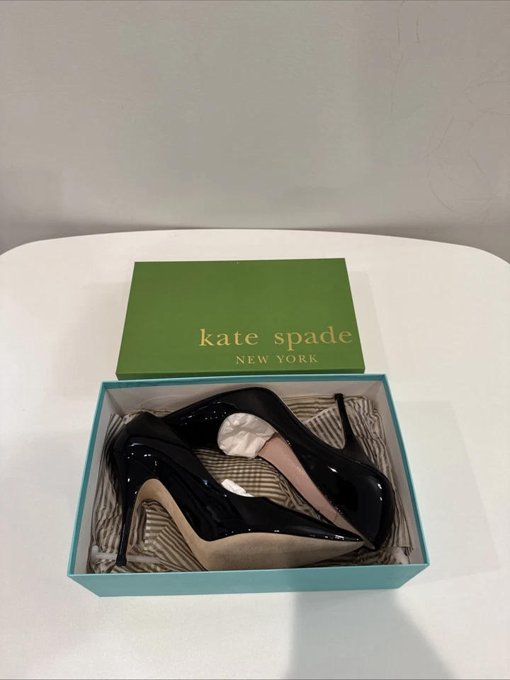 Kate Spade Licorice Black Patent Leather High Heeled Shoes Size 8.5 - Image 4 of 4