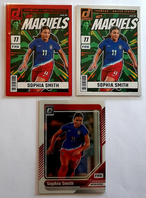 24/25 Donruss Soccer Sophia Smith Net Marvels Red & Base Optic. USA Damen