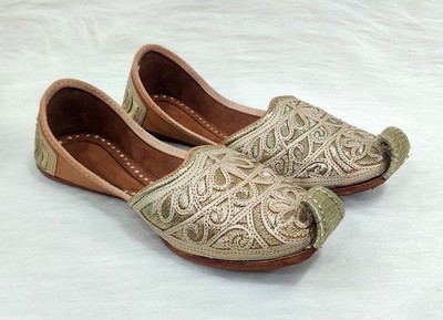 Ethnic Footwear for Men Wedding Sherwani Juttis Party Loafers