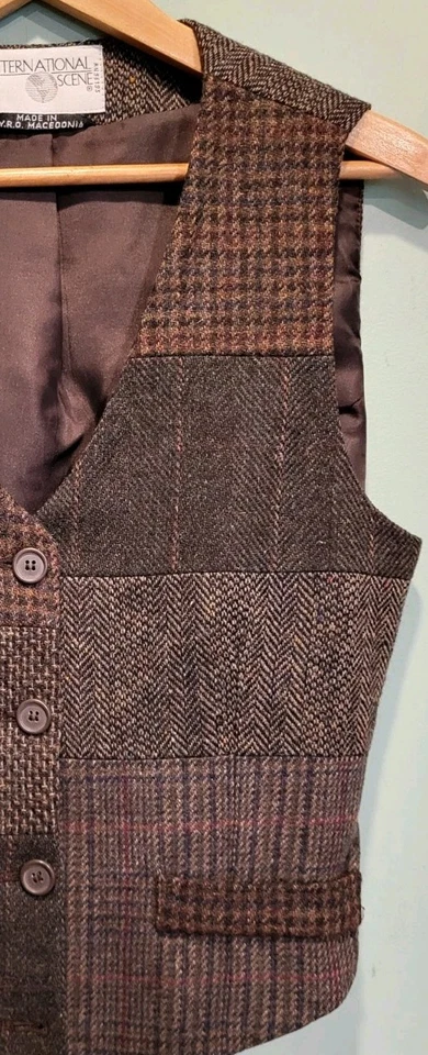 Chaleco Masculino De Colección Marrón Lana Patchwork Abotonado Escena Internacional Talla 10 Foto 2 de 4