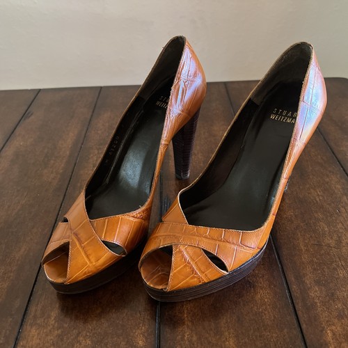 Stuart Weitzman Open Toe, Criss cross, pumps, platform, Size 7 M Cognac Croc