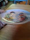 Vintage Mothers Day 1984 Avon Small Collectible  Plate No Stand Great Shape USA — photo 4