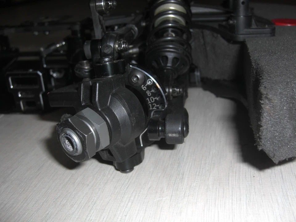 Hong Nor X3 GTSe inkl. Ersatzteile kein Serpent, Mugen Genius - Bild 3 von 4