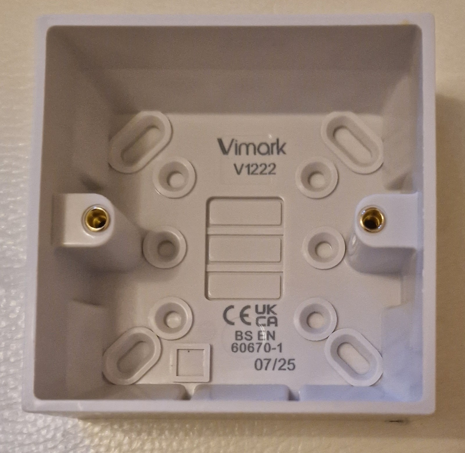 Box of 10 x Vimark (Deta) V1222 1 Gang 33mm Pattress Box