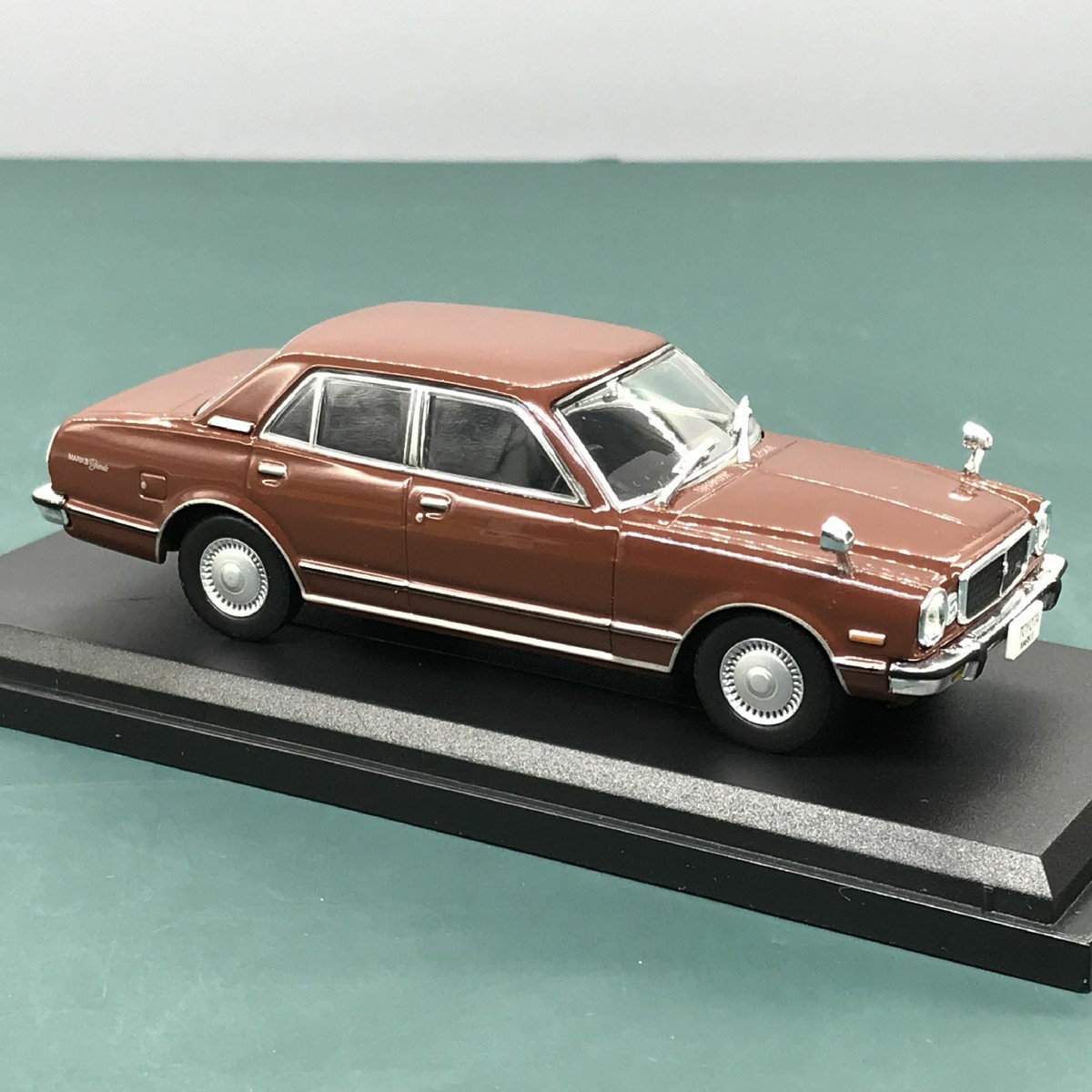 トヨタ CROWN ミニカー 楽天市場】ミニカー 1/18 トヨタ クラウン NZG 1/18 TOYOTA