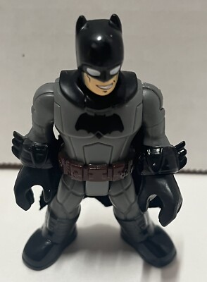 Imaginext DC Super Friends BATMAN Figure with Cape Grin Smirk