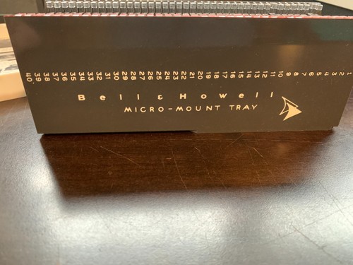 4 Bell & Howell Micro-Mount 35mm Clear Slide Trays Each Holds 40 Red Mark II - Picture 3 of 4