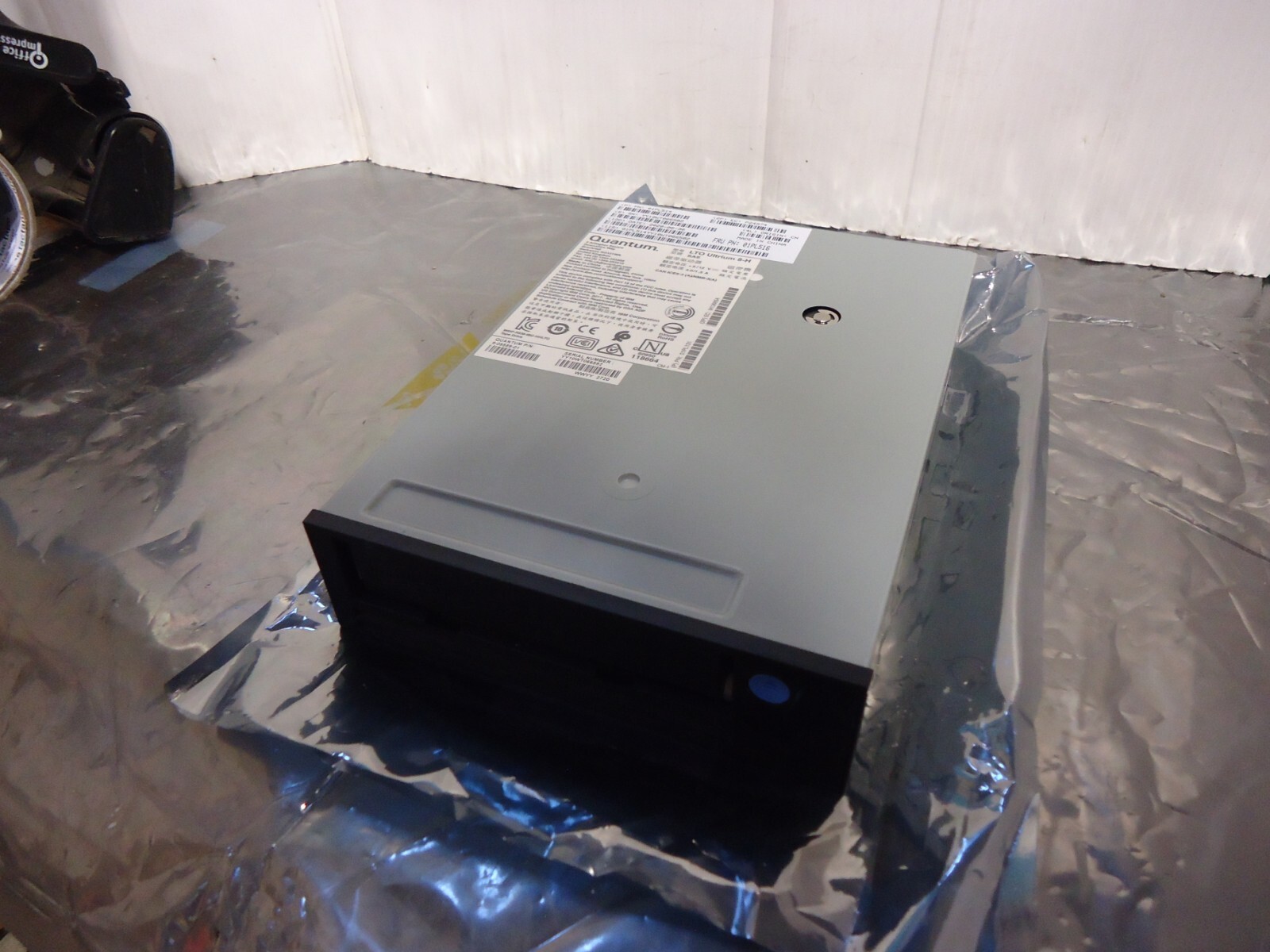 Quantum LTO Ultrium 8H SAS Internal Tape Drive 01PL131 9-05559-01