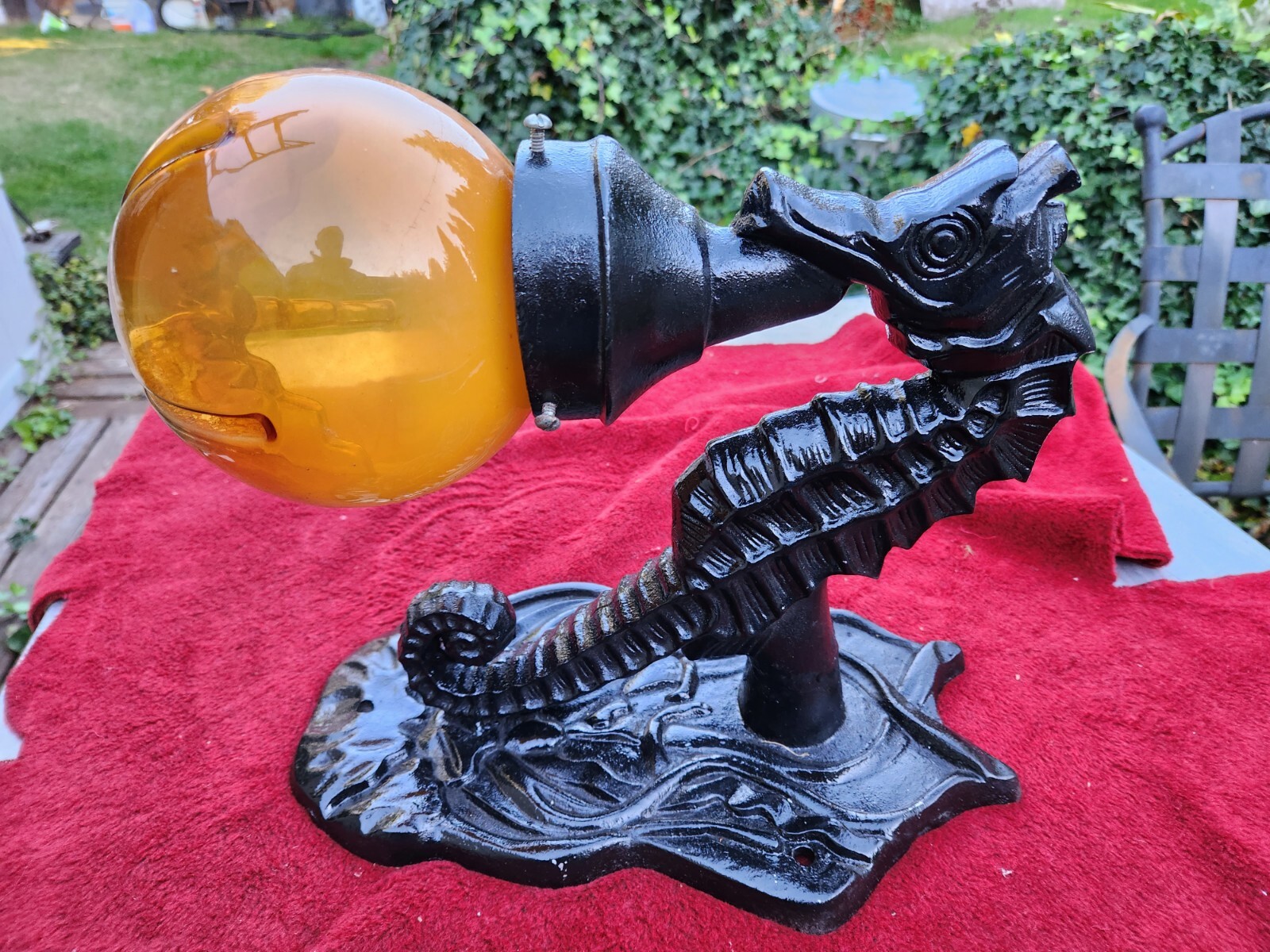 SEAHORSE SEA HORSE WALL PORCH LIGHT LAMP SCONCE CAST VINTAGE IN OUT