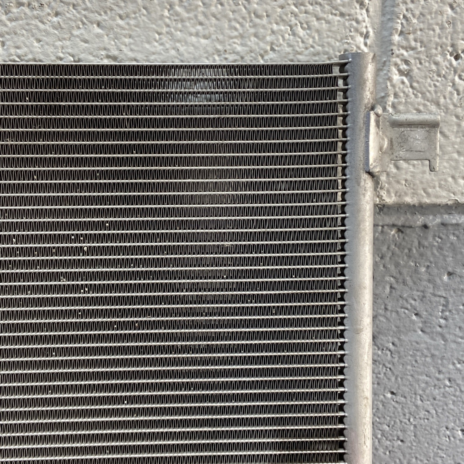 2014-2022 Maserati Levante M161 Front AC Air Conditioner Condenser Unit OEM