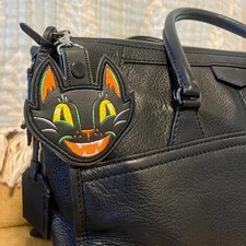 Halloween Black Cat Keychain Vintage Embroidered Vinyl Keyring Cute Spooky Gift