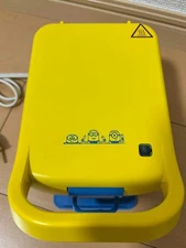 Recolte Press Sand Maker Plaid Minion with Recipe book Hot sandwich maker 2020