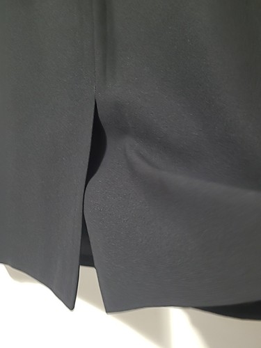 UNBRANDED BASIC BLACK PENCIL SKIRT BACK ZIP CASUAL CAREER BUSINESS Sz 12 PETITE - Picture 3 of 14