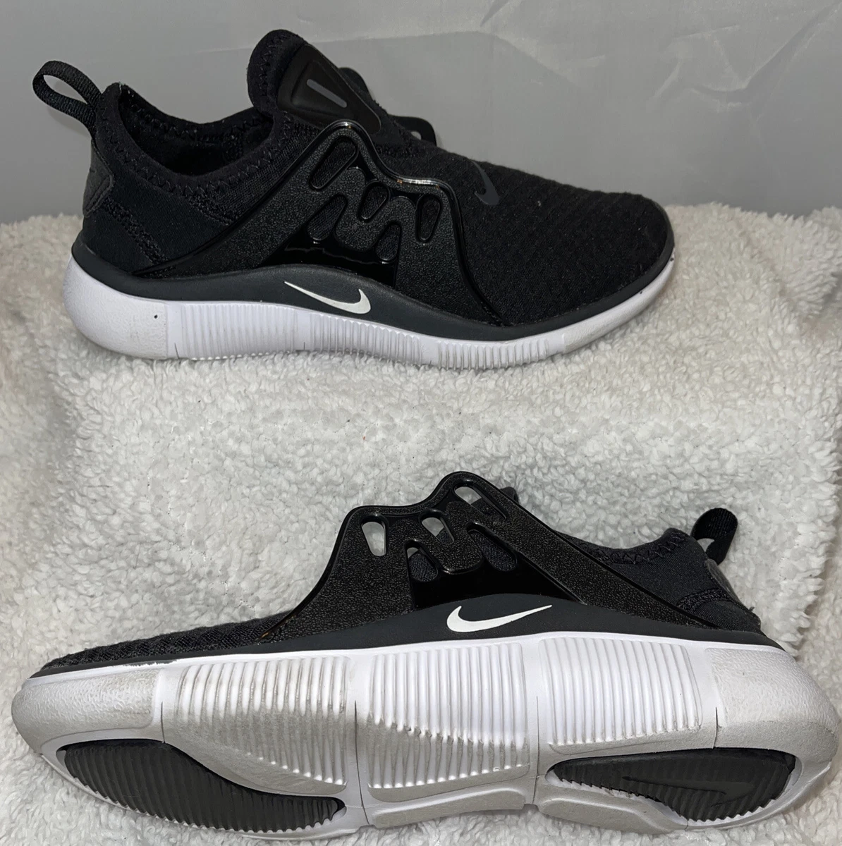 Nike acalme running shoes outlet