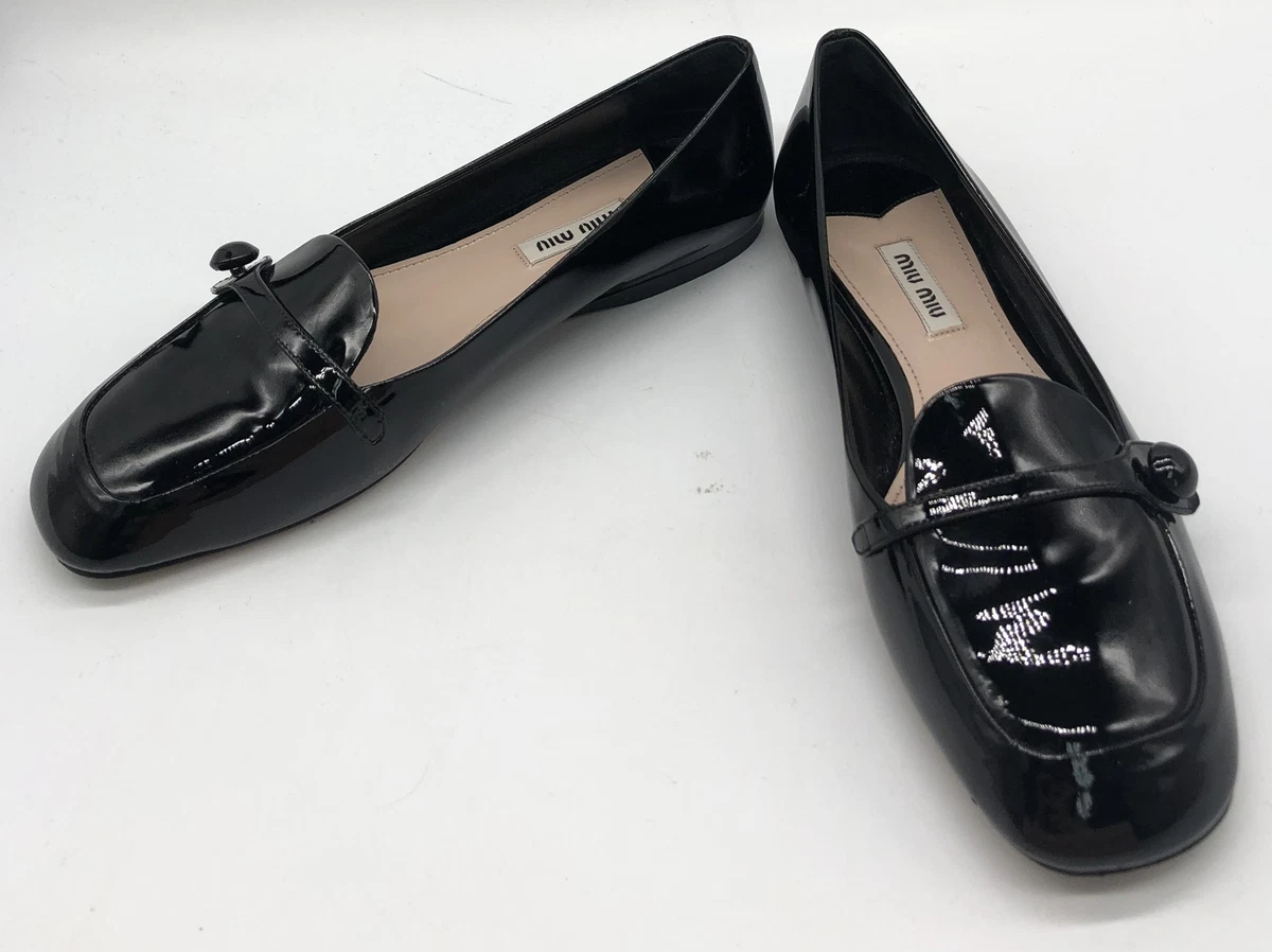 Miu Miu Women's Round Toe Flats