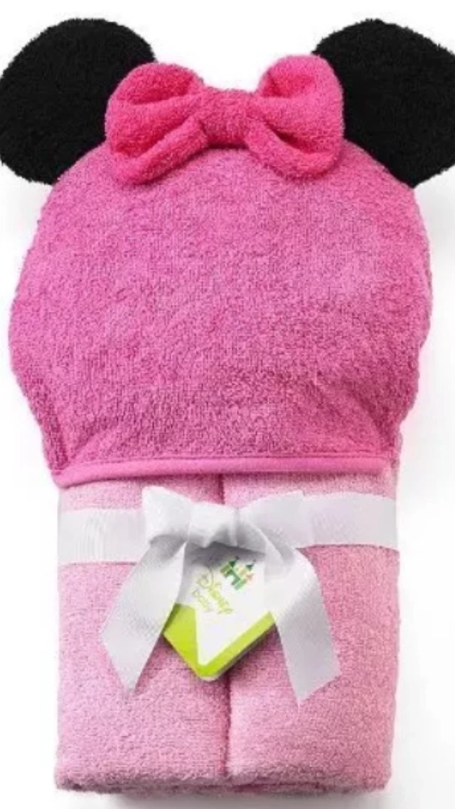 Pink Disney Mickey Mouse & Friends Minnie Mouse Hooded Towel BNWT Free Shipping