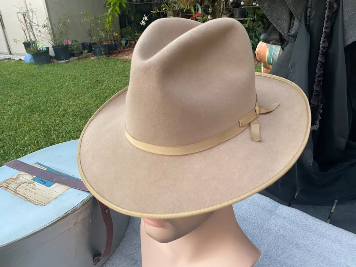 Vintage Excellent Stetson s Taupe Stratoliner Beaver  Sz 7++