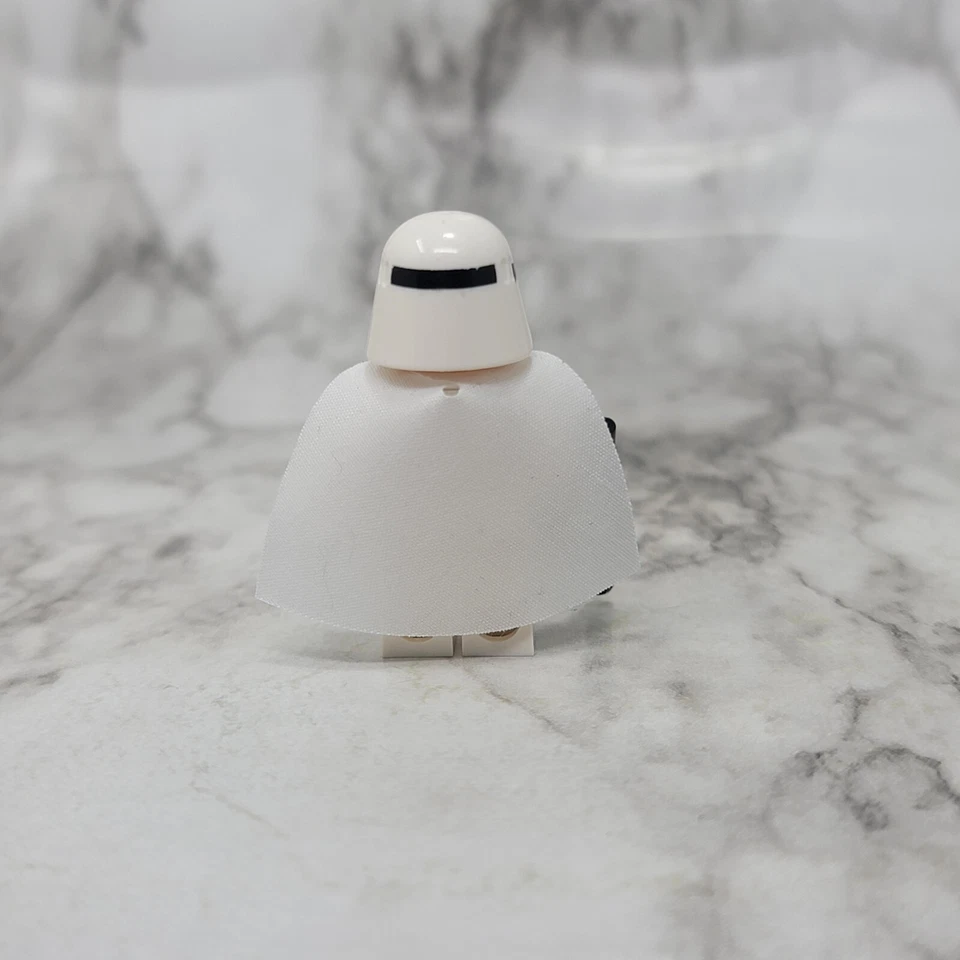 Lego First Order Snowtrooper Minifigure Star Wars 75249 - Image 2 of 2