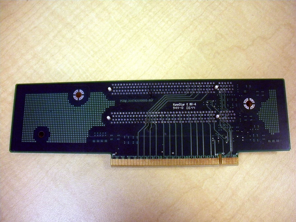 Sun 375-3329 PCI-E 2-Slot Riser Board for V245 - Image 2 of 3