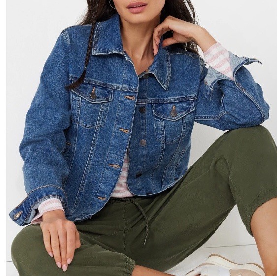 Women's Denim Jacket, Sizes S-XXL New With Tag