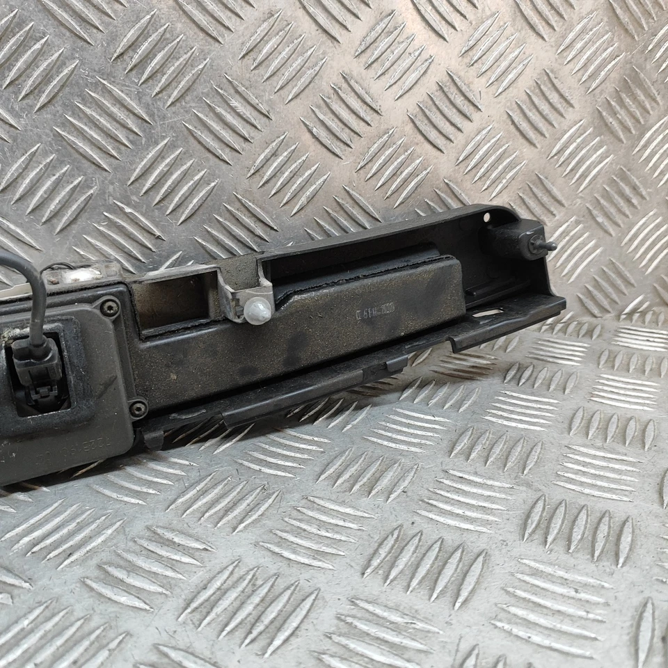 BMW 5 Gran Turismo F07 Nummernschildbeleuchtung Halter Verkleidung 7211221 2010 - Bild 4 von 4