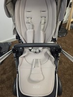 Mamas & Papas Flip XT3 Pushchair with rain cover Fawn