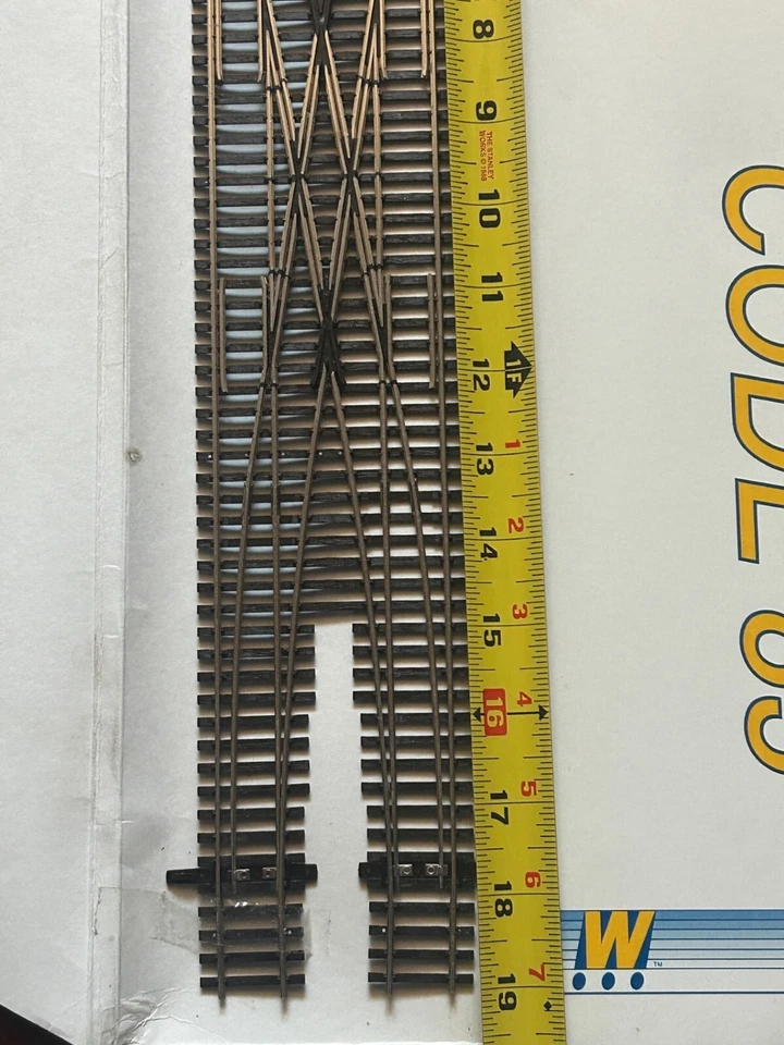 DOUBLE CROSSOVER - #6 TURNOUTS - DCC FRIENDLY CODE 83 NS Rail HO SCALE NEW - Image 3 of 4