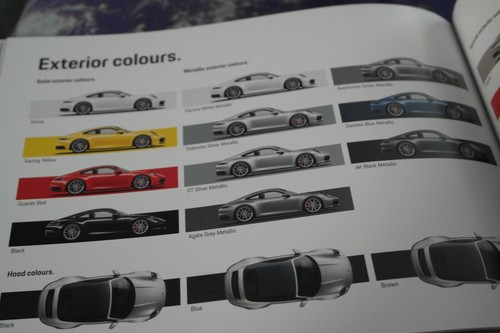 Porsche 911 Carrera/S/4/4S/GTS & Targa's (992.1) 07/21 Brochure - 61pgs - H'back - Picture 9 of 10