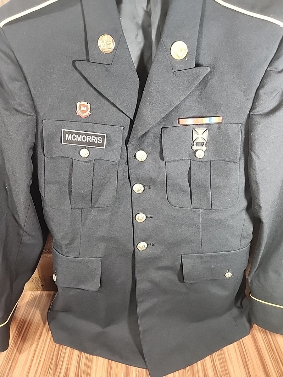 COAT, MEN'S , ARMY BLUE 450, FUSIBLE ( SIZE: 40 LA NSN:8405 COAT, MEN'S , ARMY BLUE 450, FUSIBLE ( SIZE: 40 LA NSN:8405
